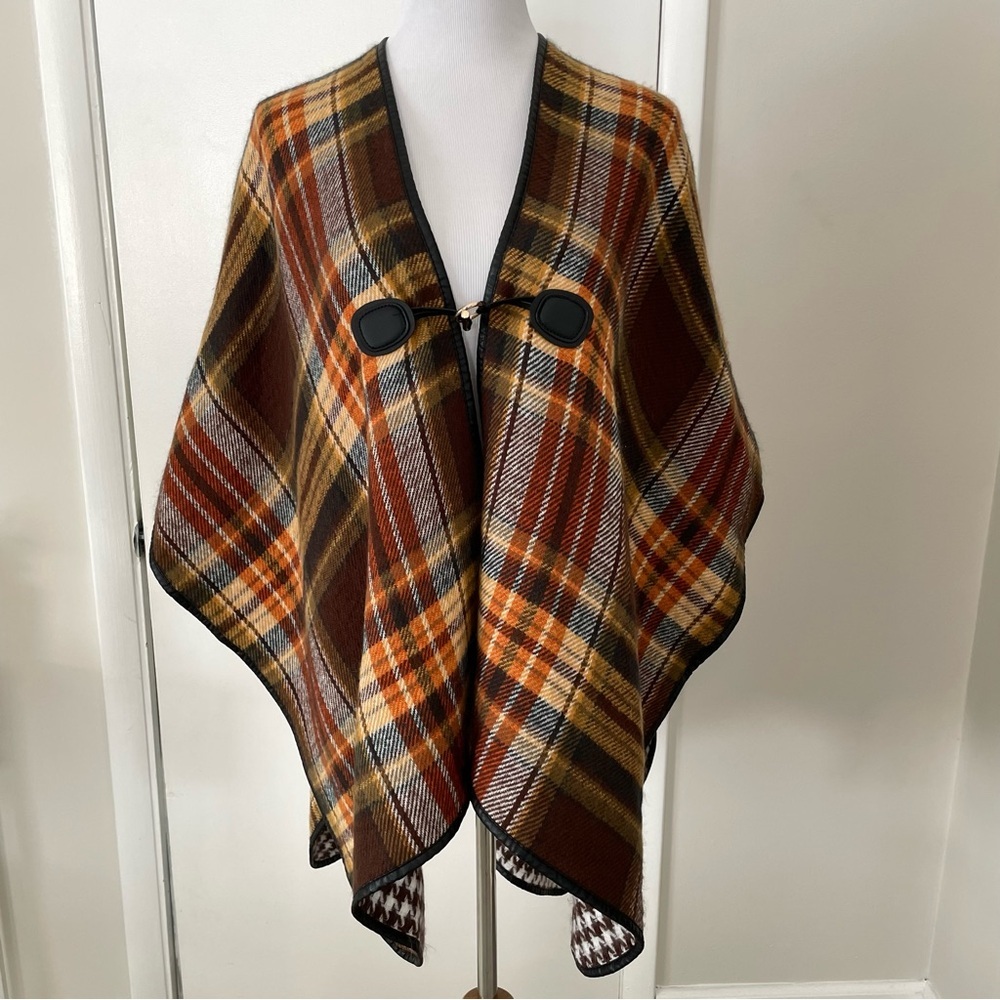 NWT Liz Claiborne Reversible Plaid & Houndstooth Poncho Cape Wrap OS